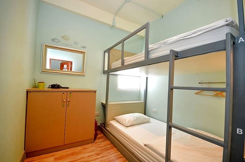 Hostel Good Day