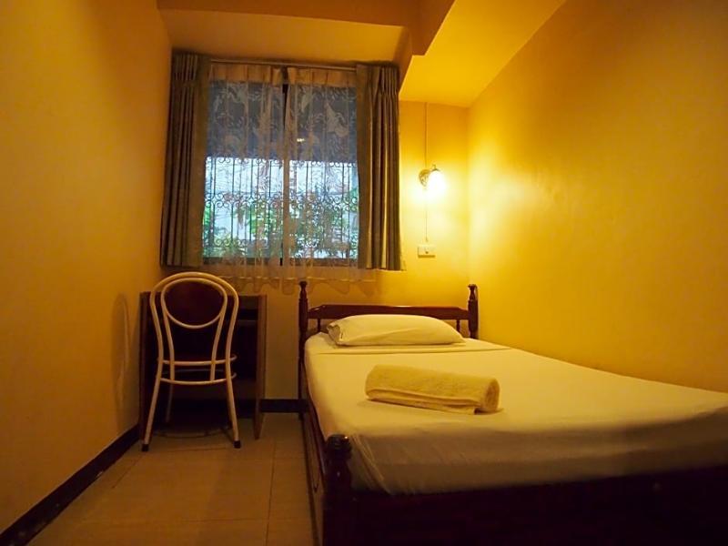 A-one Inn 2*