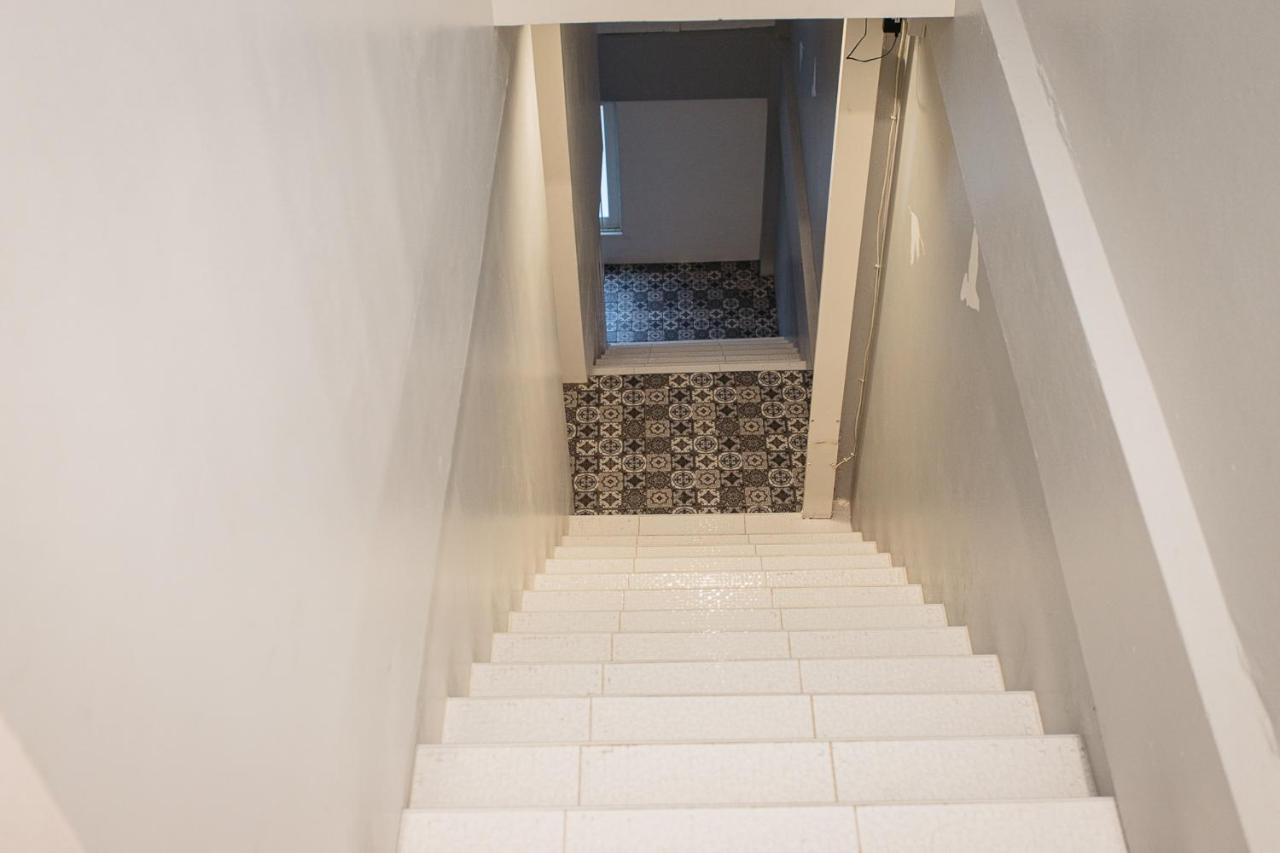 Apartment B2 Large + Comfort Full Kitchen Near Mrt Bangson Bangkok