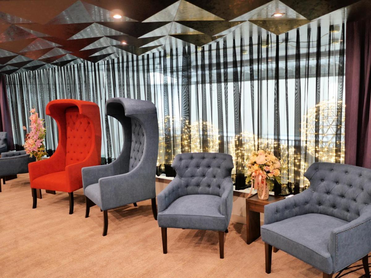 First Pride Hotel 3*