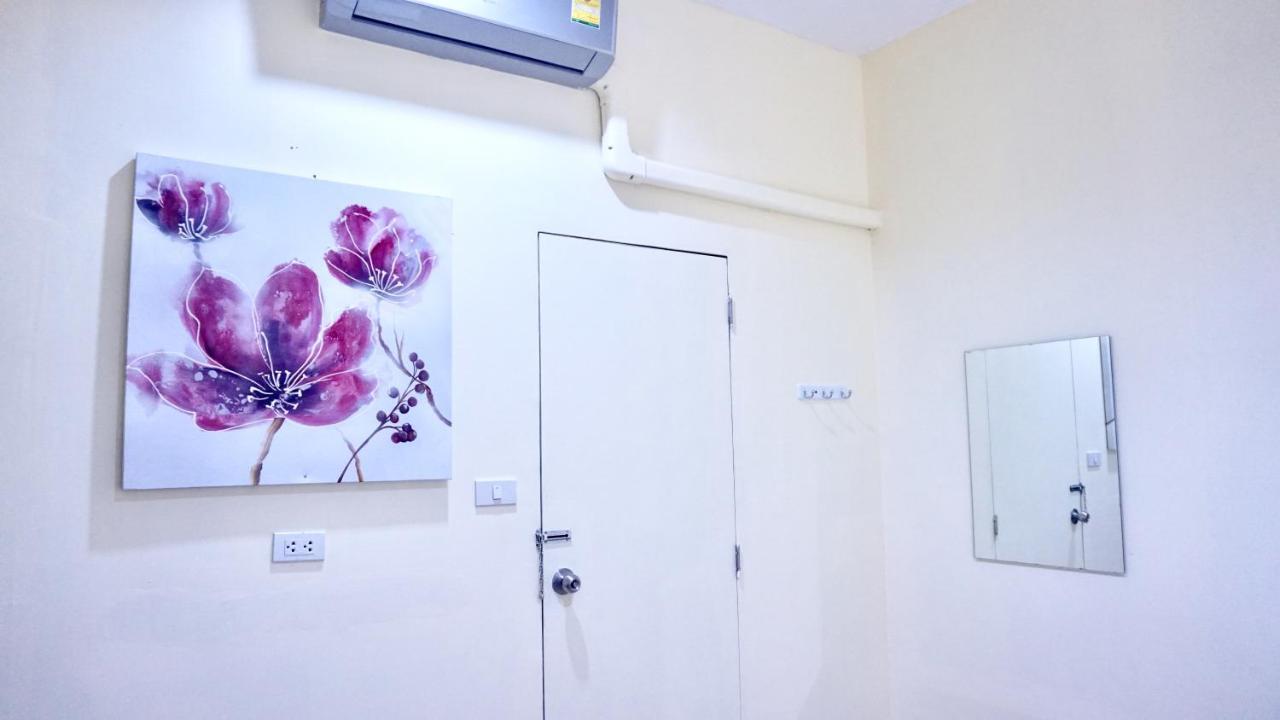 Sleep Cafe @Hidee 24/7 Hostel Bangkok