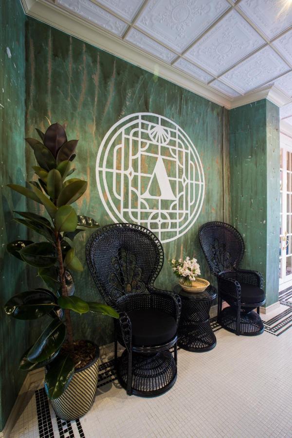 Azure Hostel Bangkok