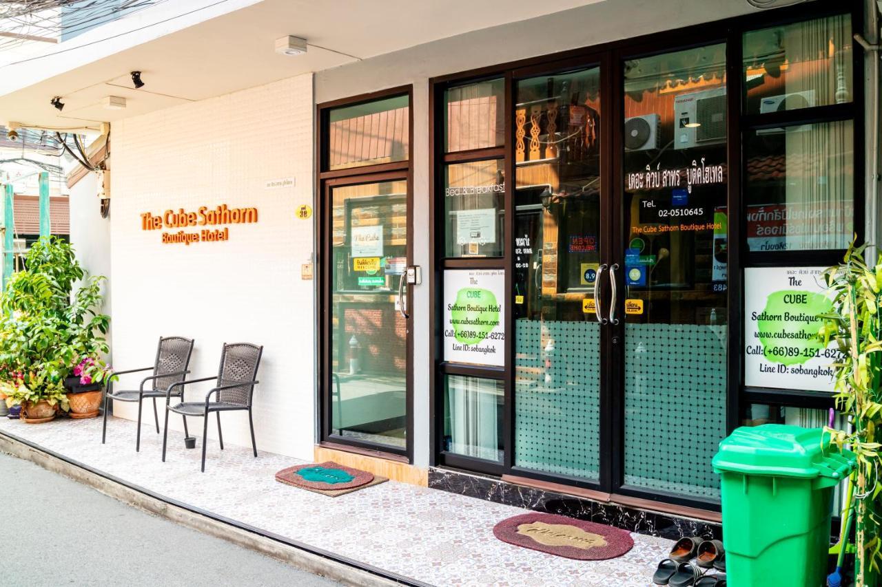The Cube Sathorn Boutique Hotel: Modern Near Bts Surasak Bed & Breakfast 2*