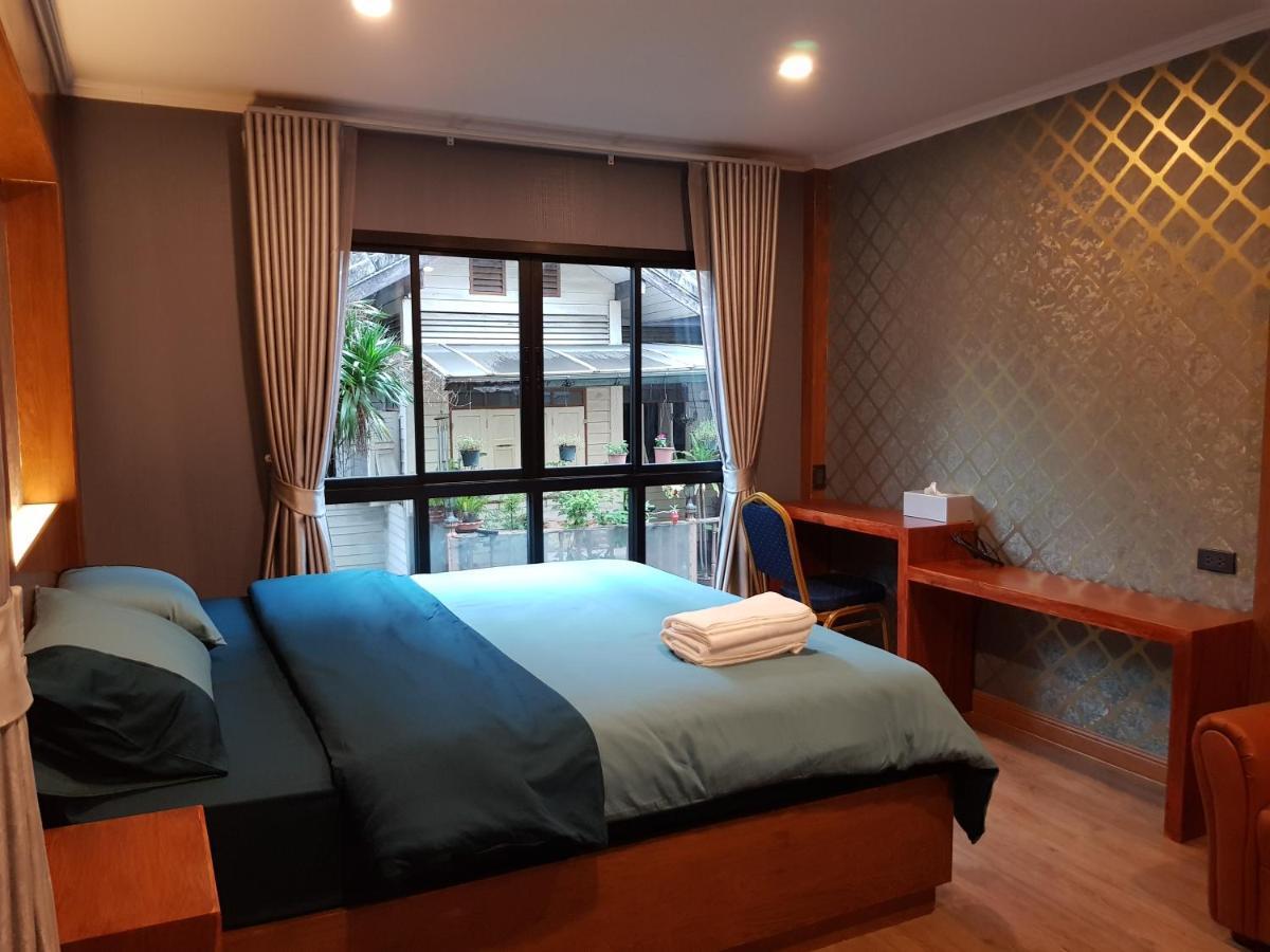 Tepbunthom Bangkok