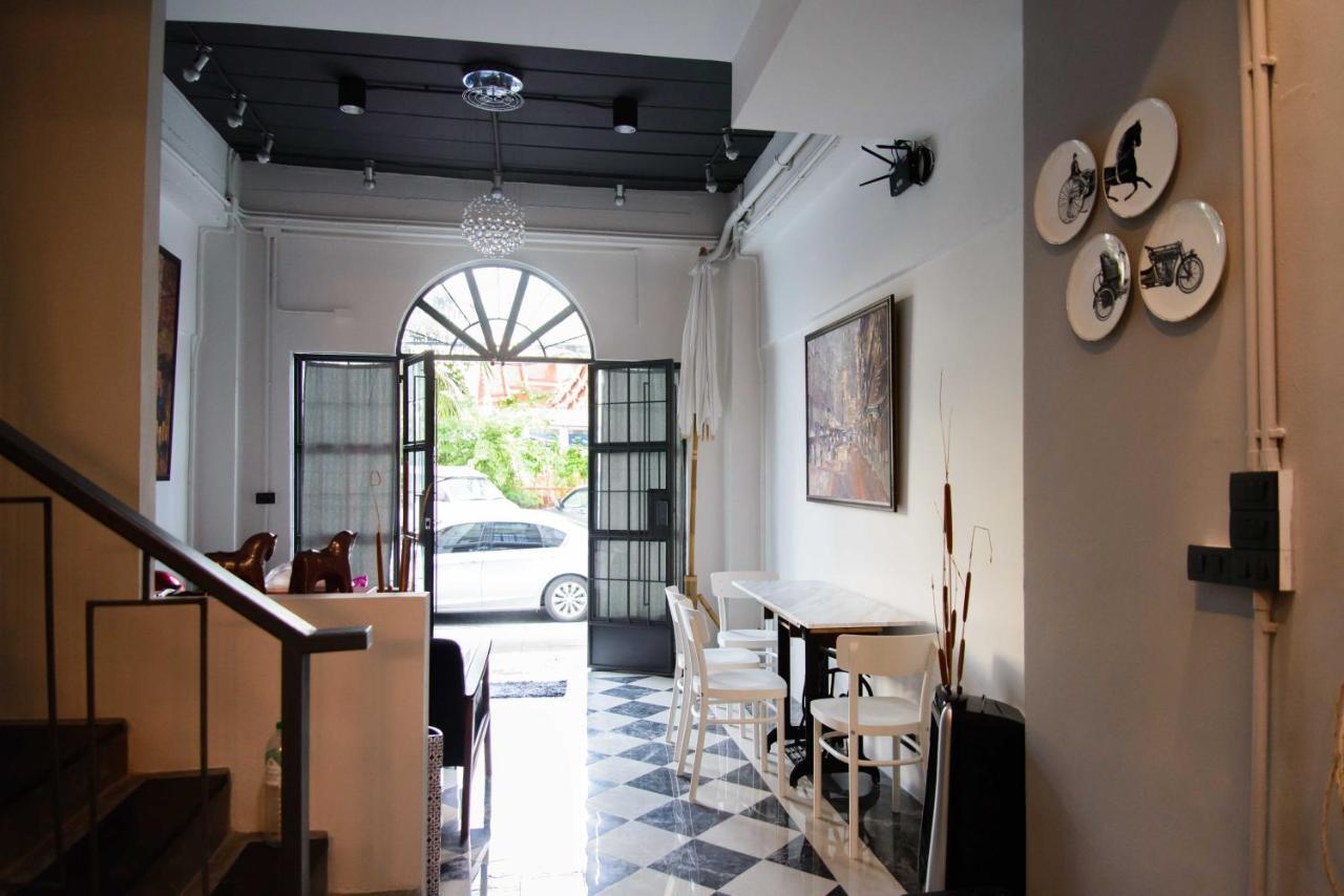 87 Oldtown At River Pier Bangkok