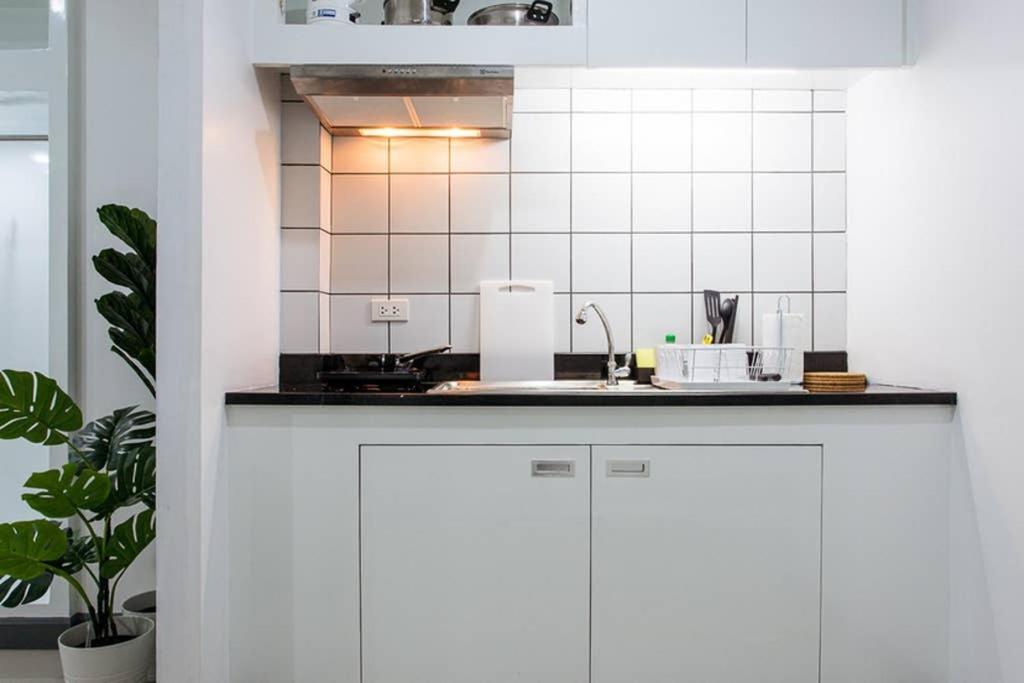 P4 Silom Large 2beds Full Kitchen Wifi 4-6pax