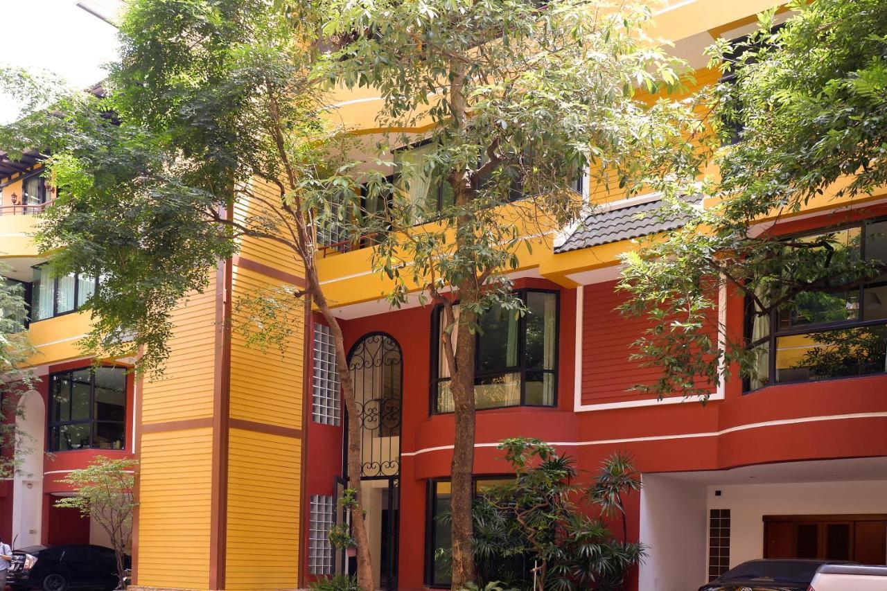 Roomquest Sukhumvit 36 Bts Thonglor 3*