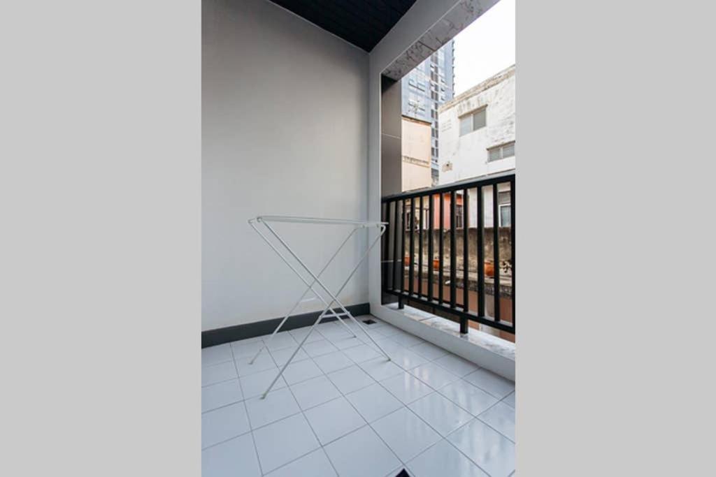 Apartment P4 Silom Large 2beds Full Kitchen Wifi 4-6pax