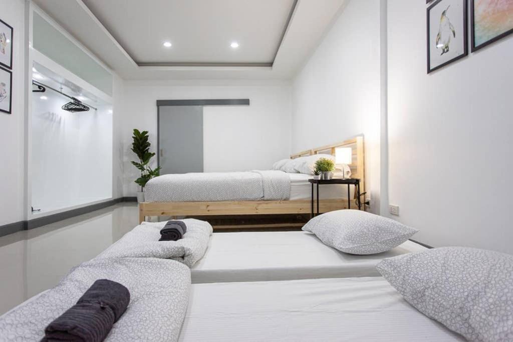 Apartment P4 Silom Large 2beds Full Kitchen Wifi 4-6pax *