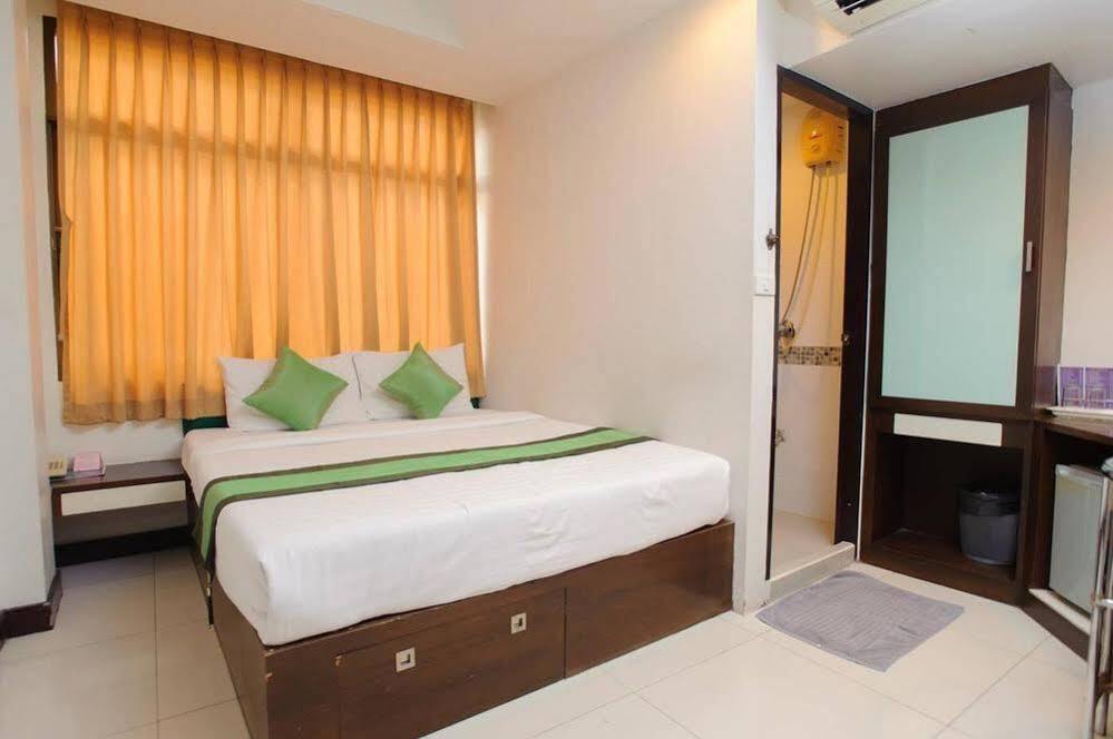 Cozi Hotel, 3*