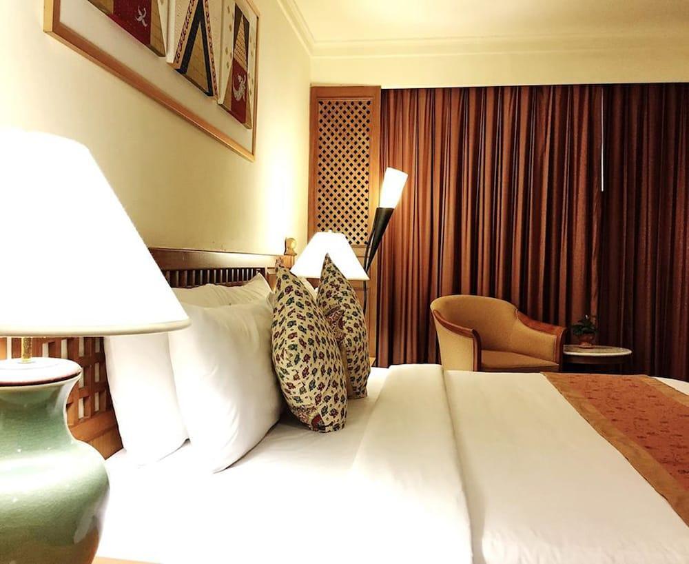 Hotel Silom Serene A Boutique 4*