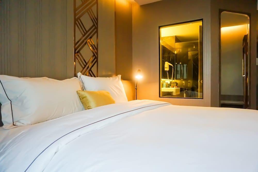 Glow Sukhumvit 5 4* Bangkok