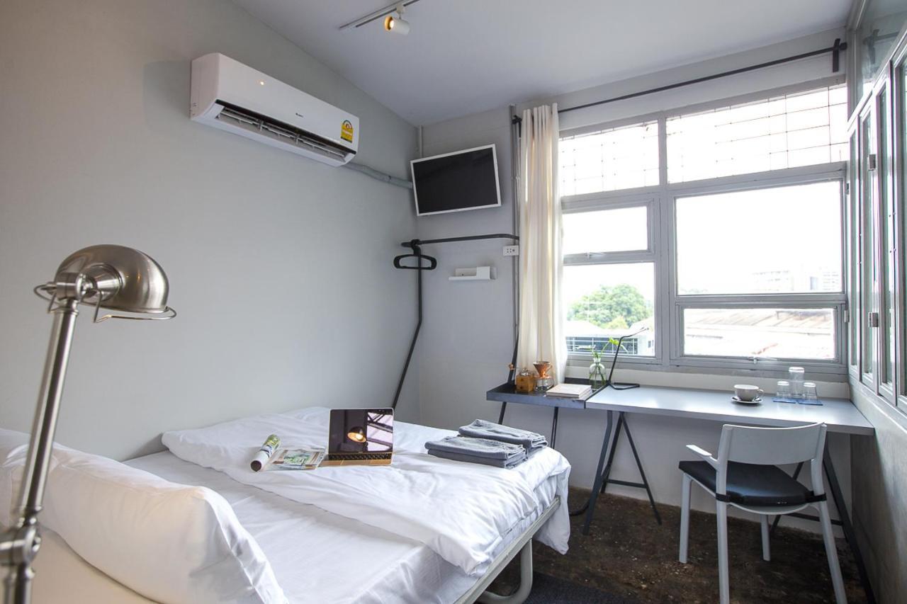 2w Bangkok