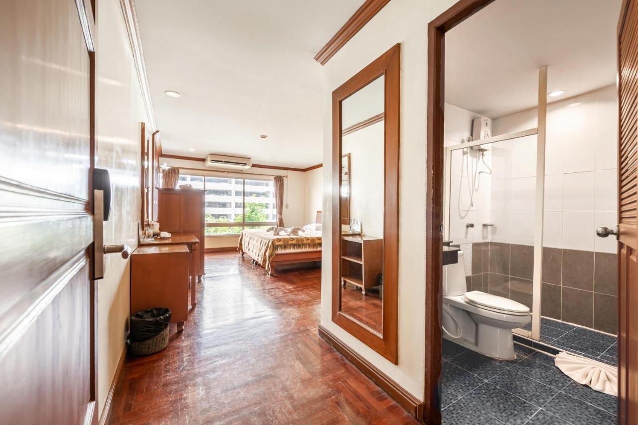 Royal Ivory Sukhumvit Nana 3* Bangkok