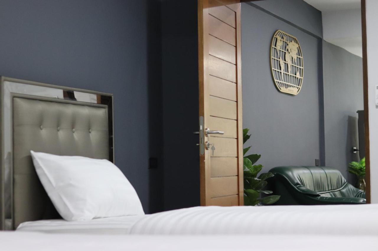 The Silver Stag 9mins Jjmarket,bts,30mins Dmk Holiday home Bangkok