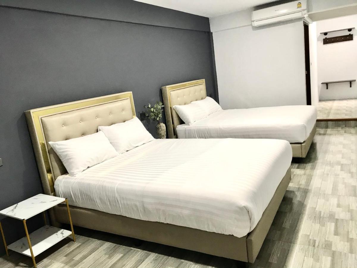 The Silver Stag 9mins Jjmarket,bts,30mins Dmk Holiday home Bangkok