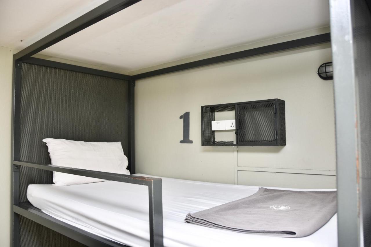 Hostel Mad Monkey (adults Only) *