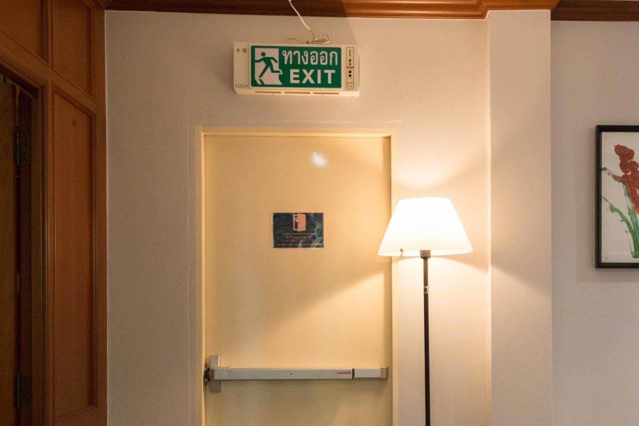 Roomquest Sukhumvit 36 Bts Thonglor