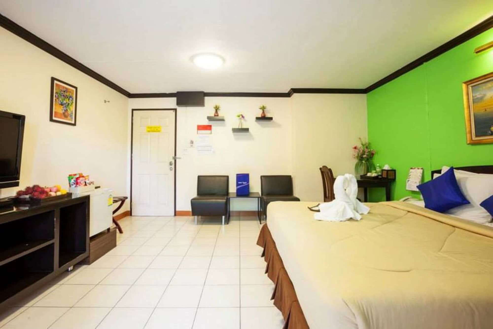 Wongcharearn Mansion 3*