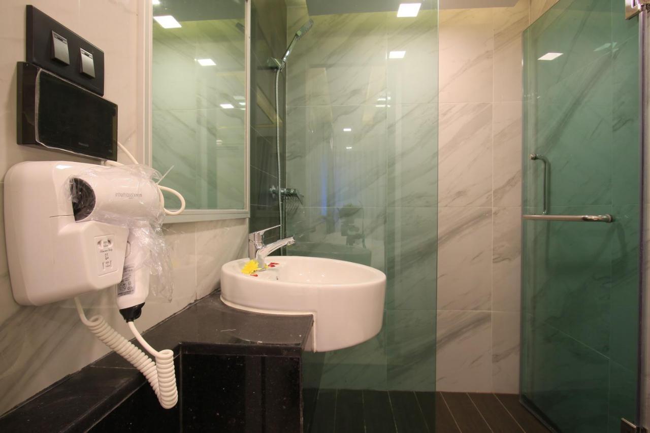 Pratunam Atrium Hotel Bangkok