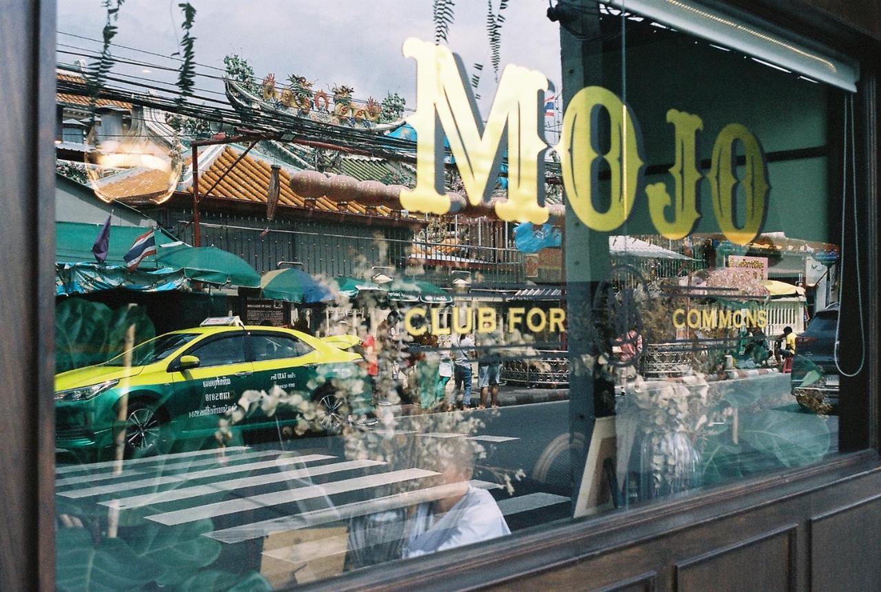 Mojo Old Town Phranakorn Bangkok