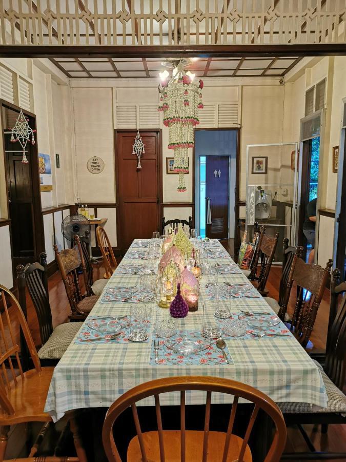 Guest house 24 Samsen Heritage House Bangkok