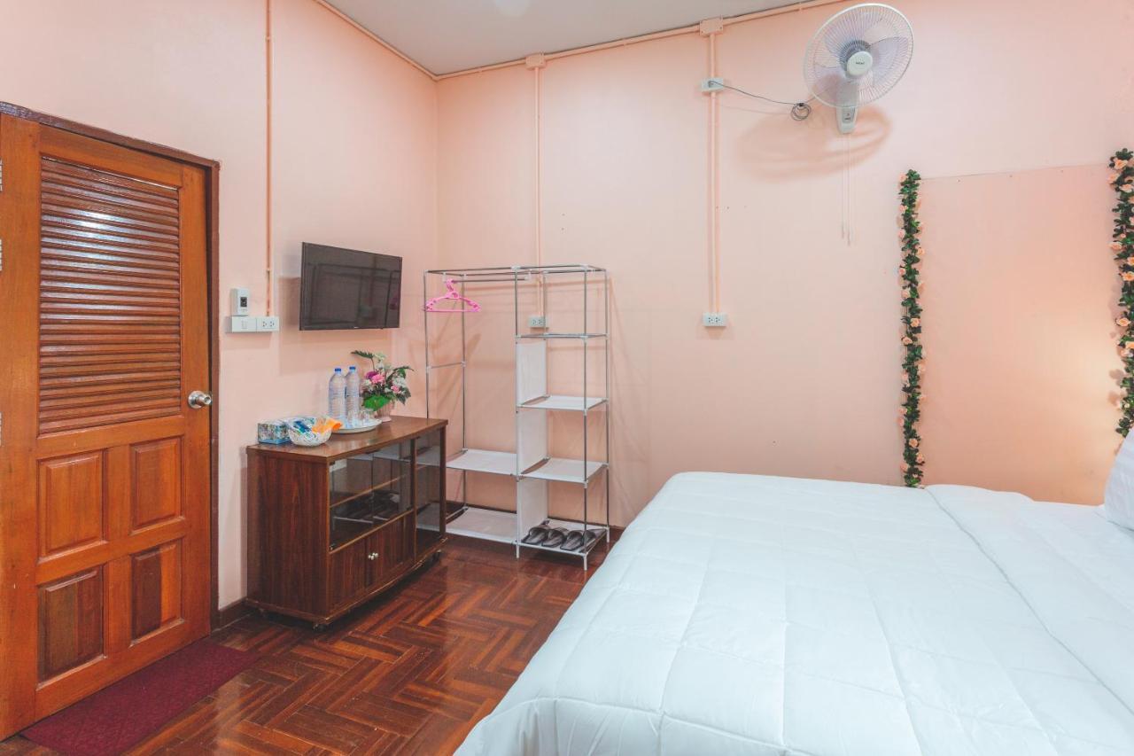 Gaiwandhanat Privatunterkunft Bangkok