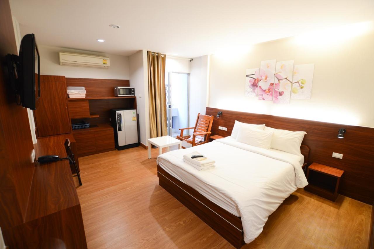 Thaiphiphat House Rumah tetamu *