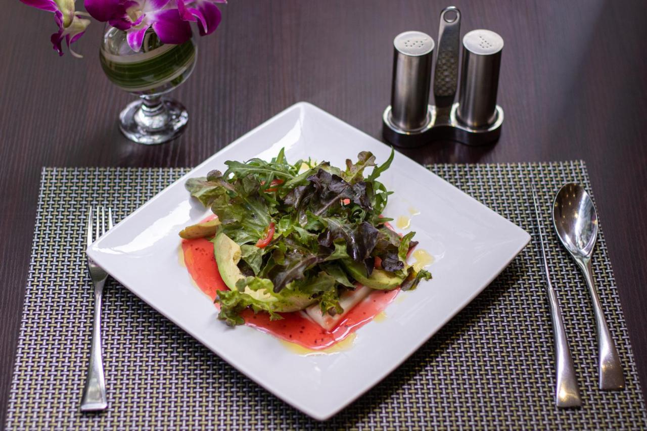 Icon Sukhumvit 2 4*