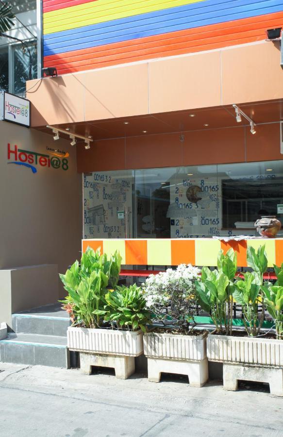 Hostel 8 Sukhumvit Soi 8 Bangkok