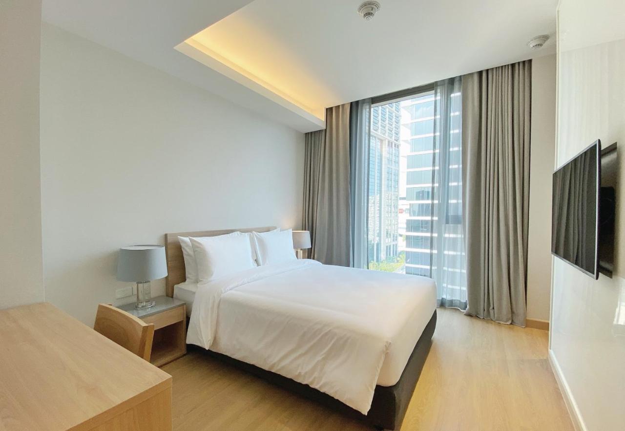 Hotel Oakwood