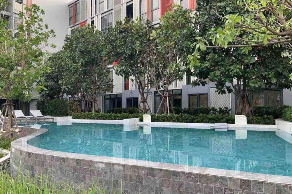 Inn 日本高级住宅区ekkamai /后花园/1.8大床/泳池健身/紧邻网红酒吧咖啡餐厅
