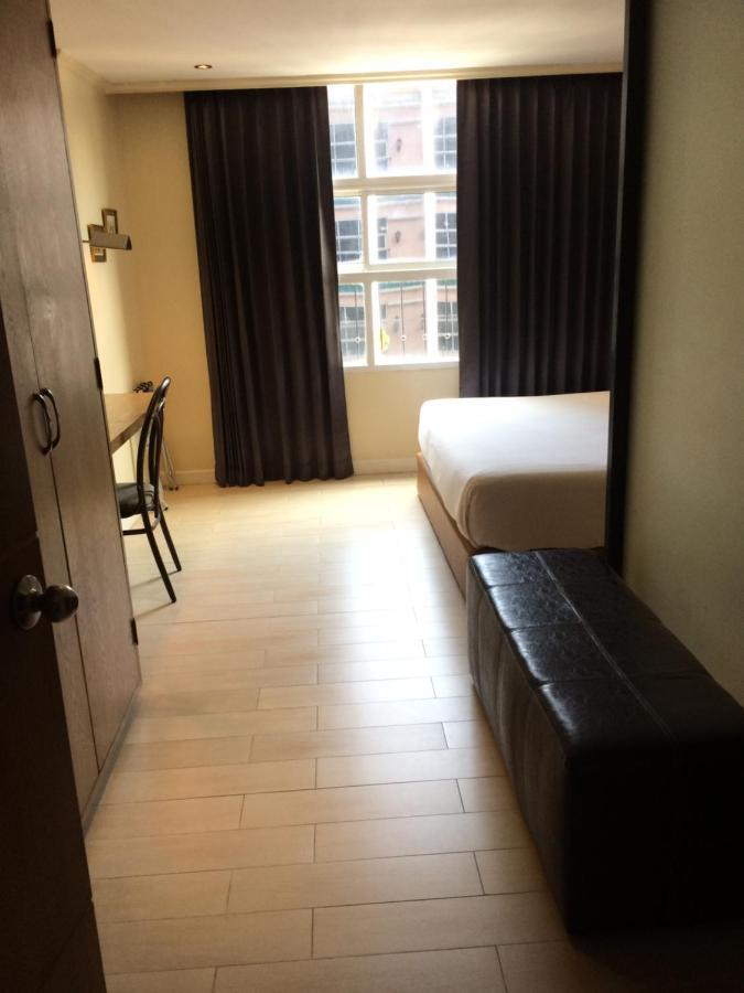Bourbon St. Boutique Hotel 4*