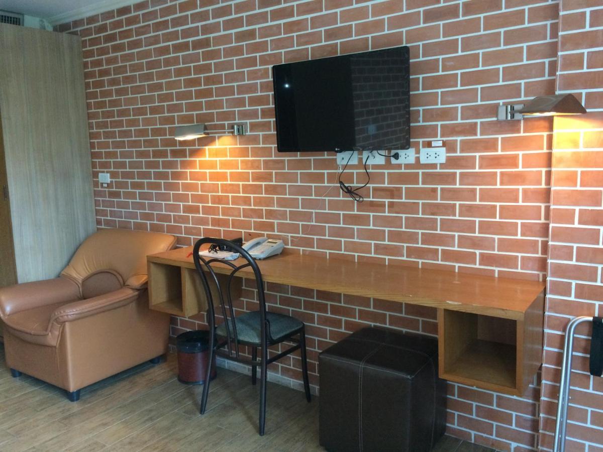 Bourbon St. Boutique 4*