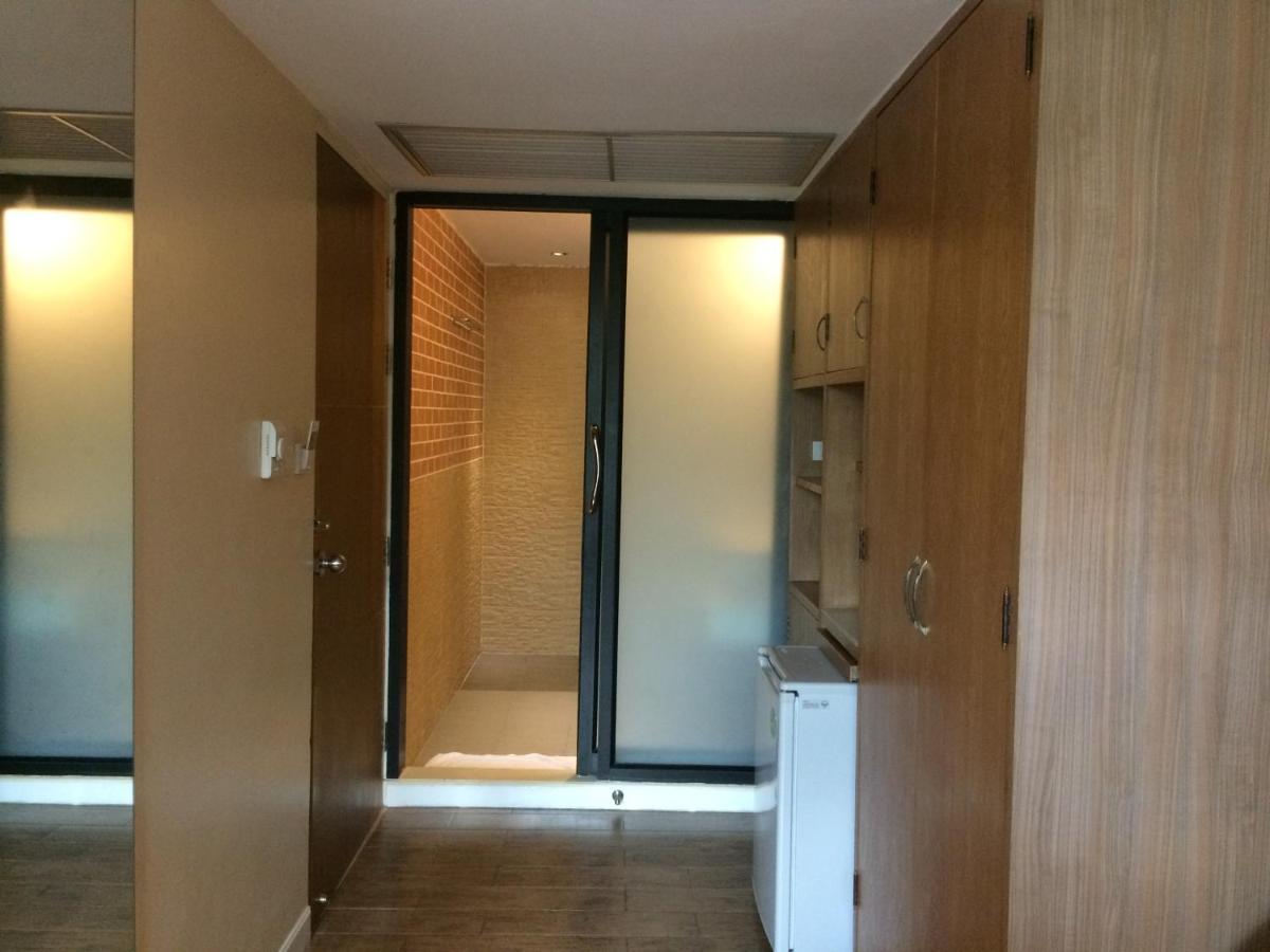 Bourbon St. Boutique Hotel 4*