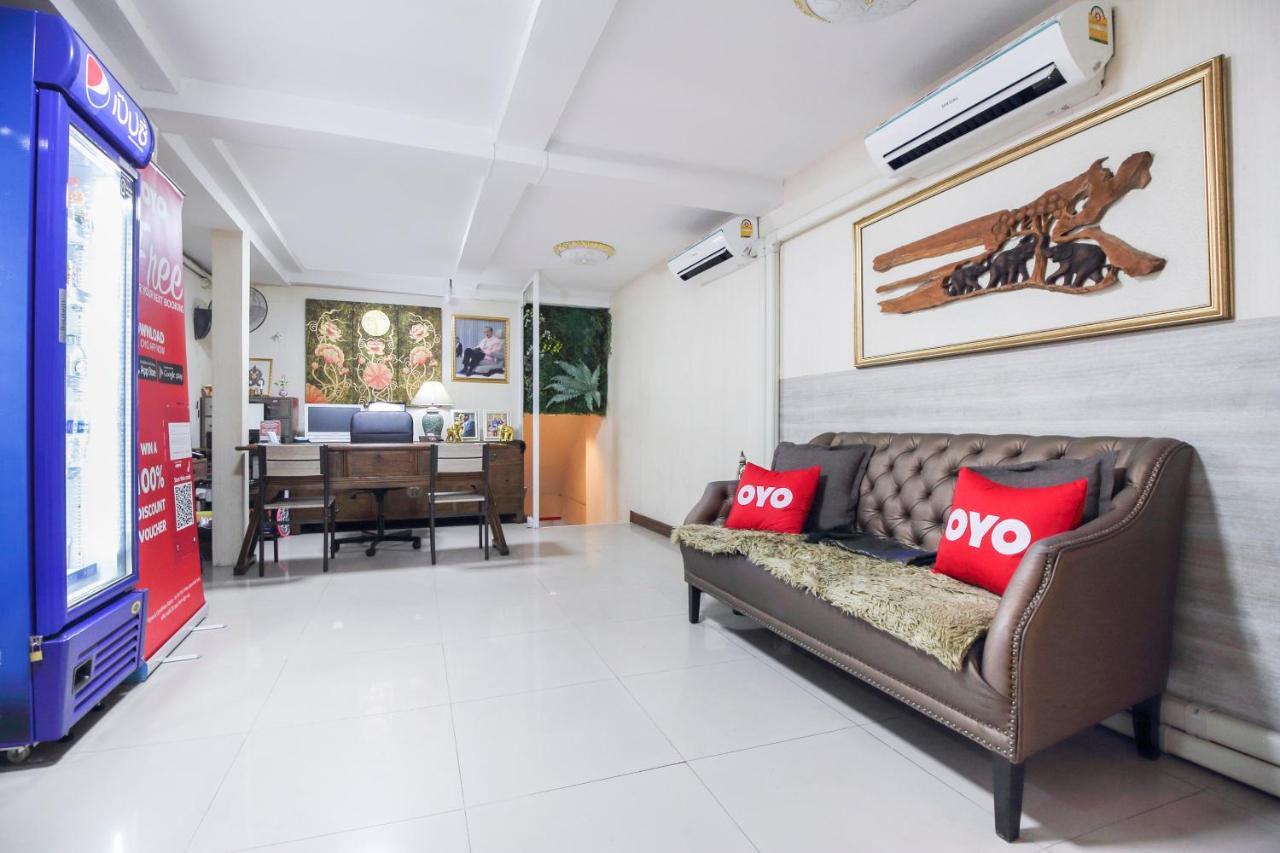 Hotel Oyo 537 Na Banglampoo 3*