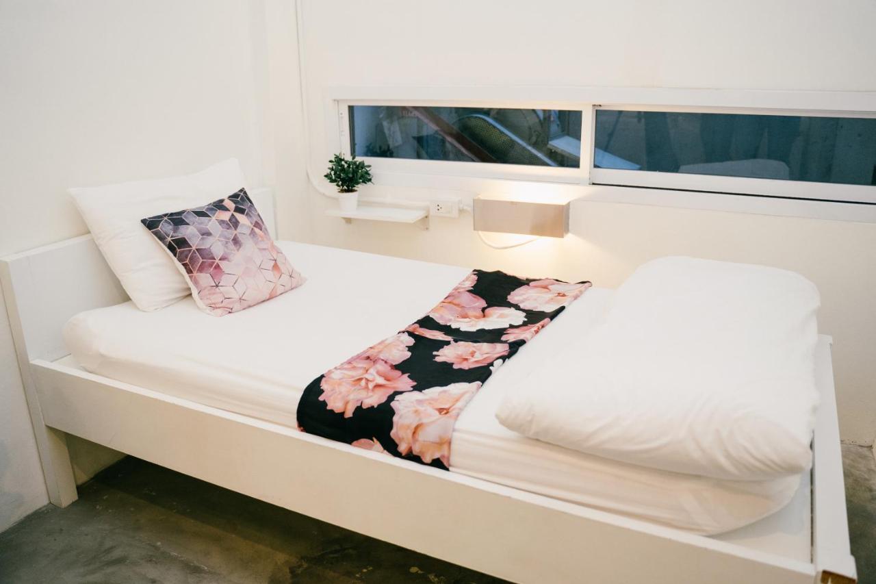 Hq Silom Hostel Bangkok