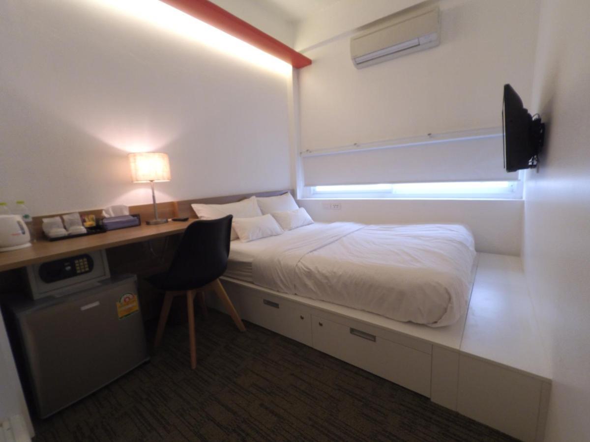 Hostel Hq Silom *