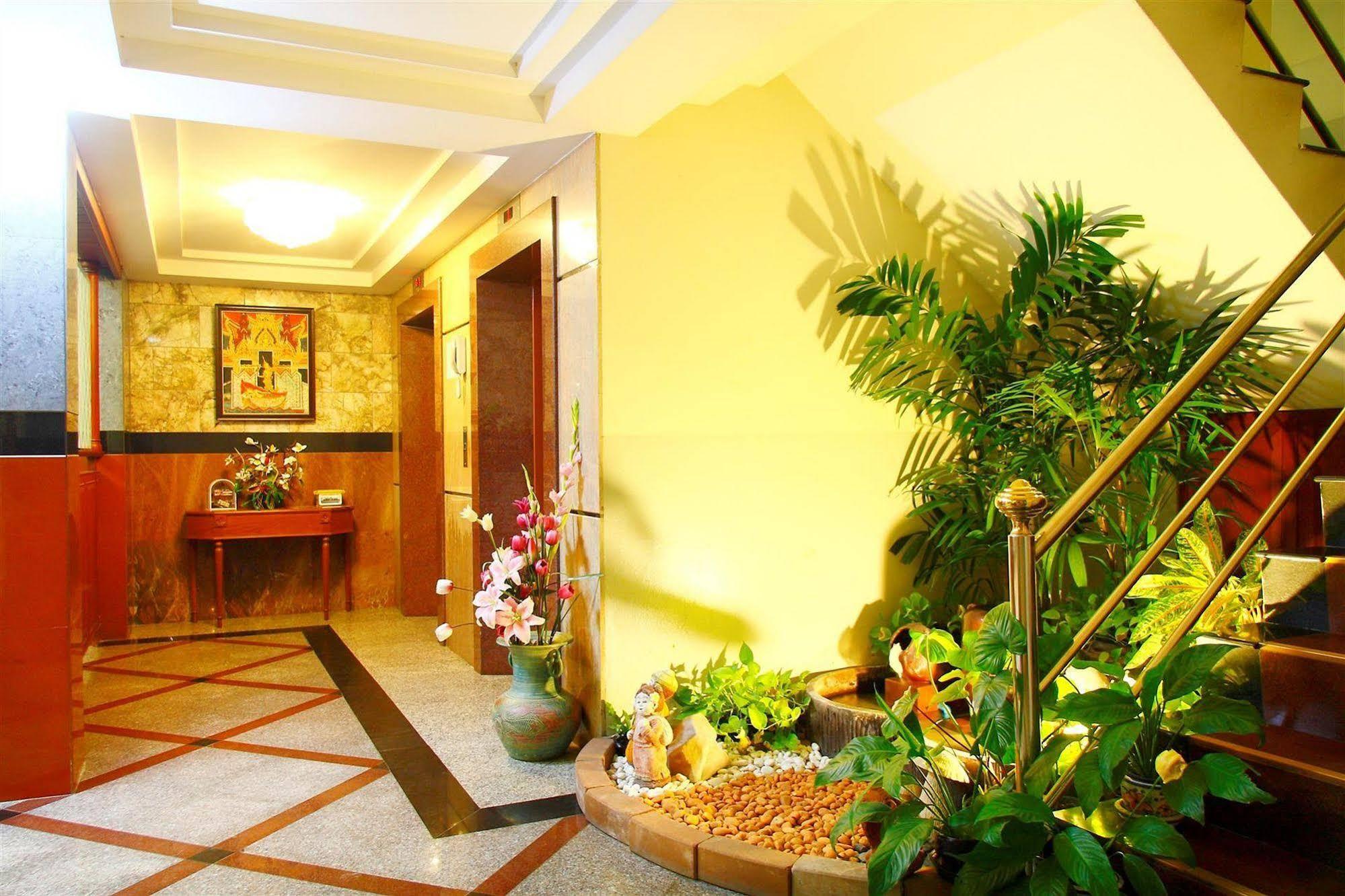 Tara 3* Bangkok