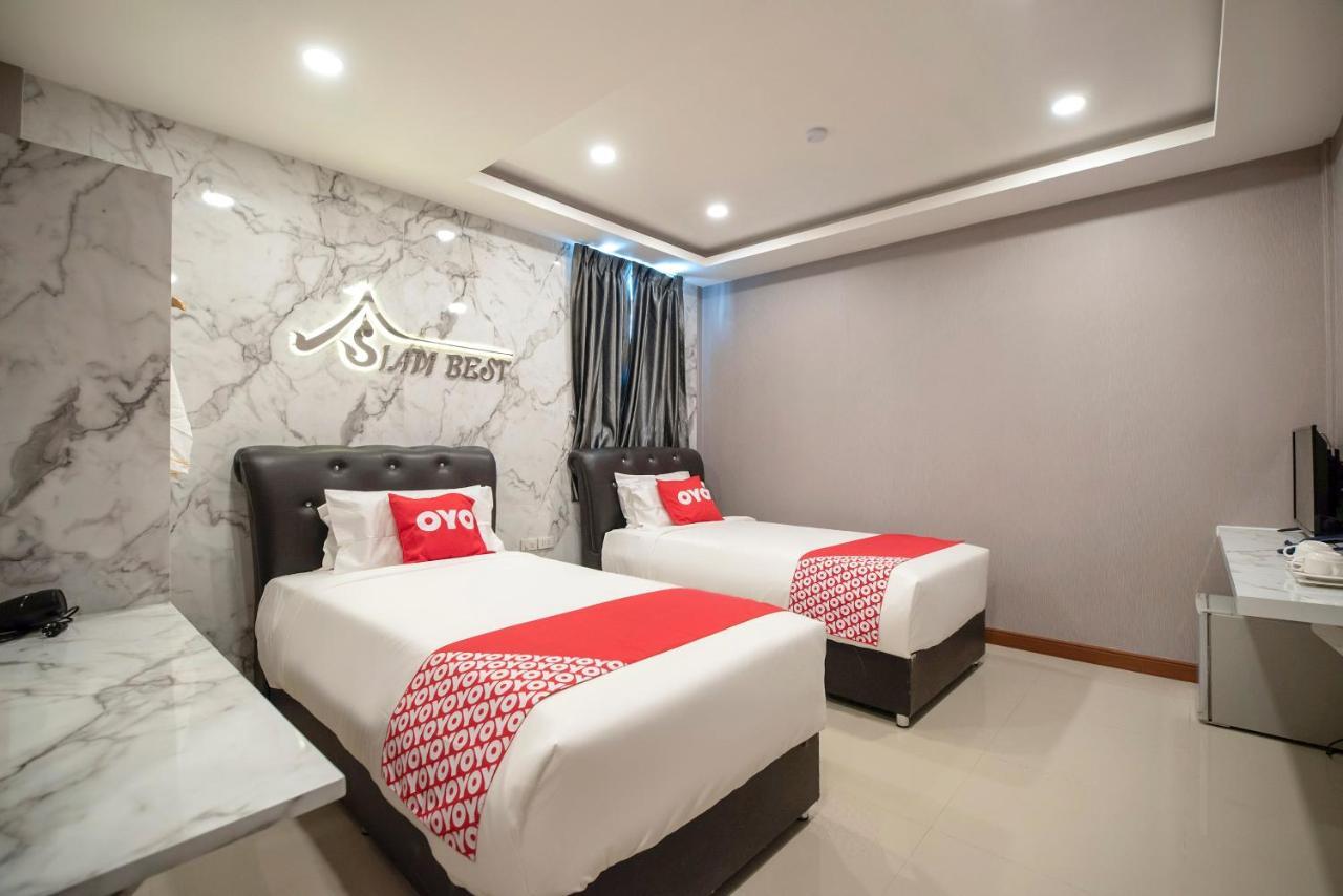Hotel Oyo 455 Siam 2