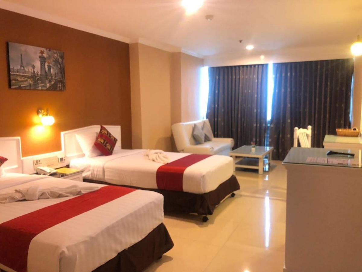 Bay Srinakarin 4* Bangkok