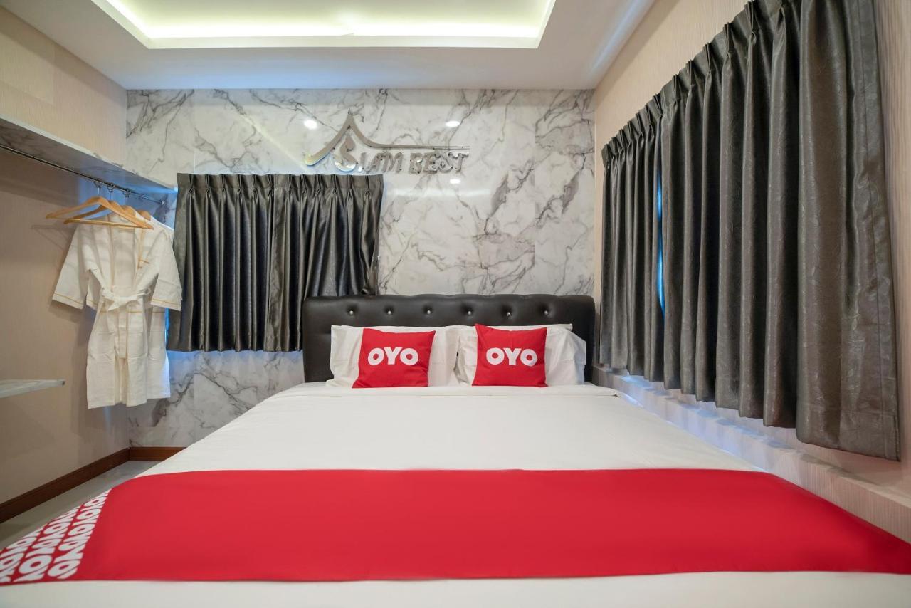 Oyo 455 Siam 2 Hotel