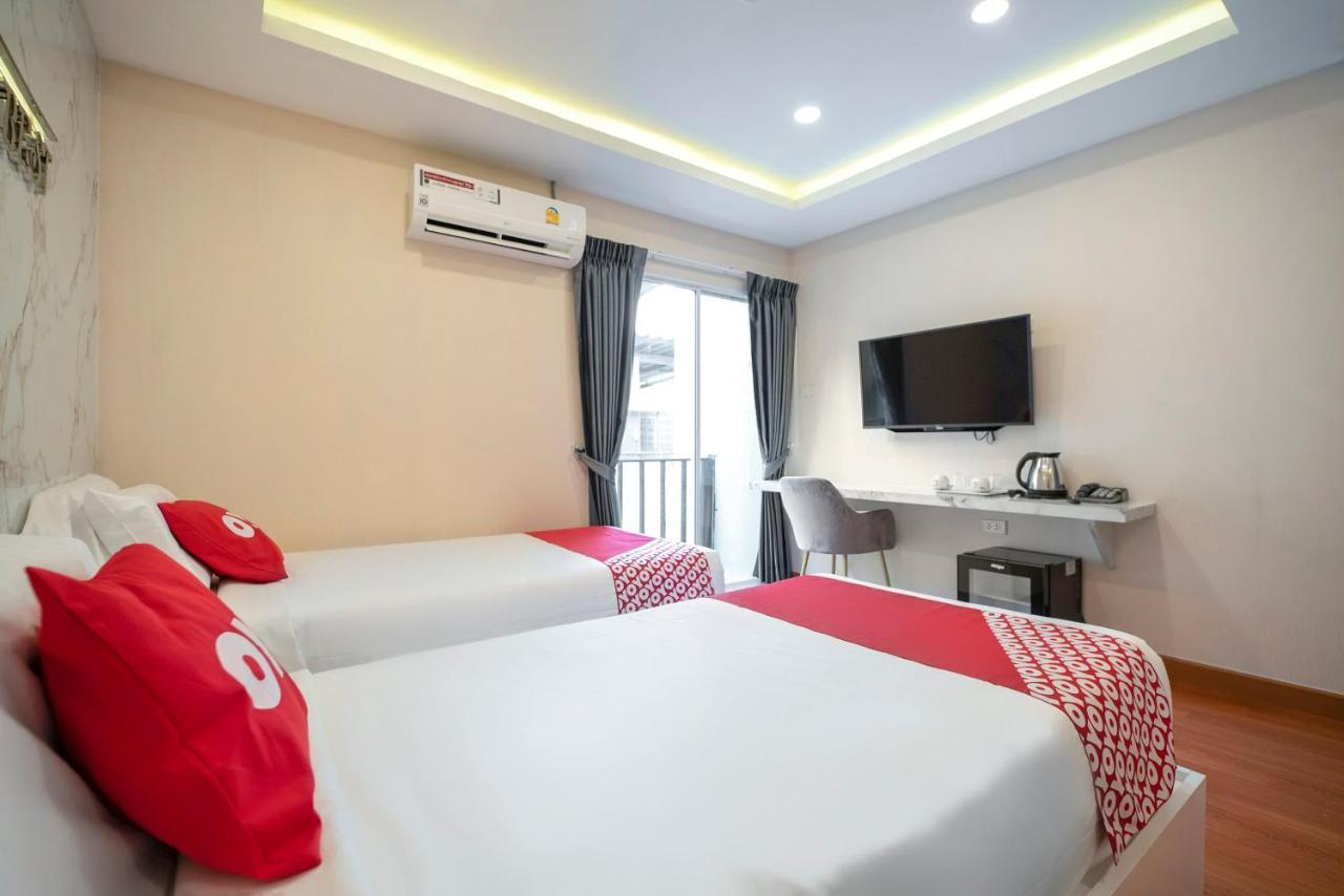 Hotel Oyo 455 Siam 2