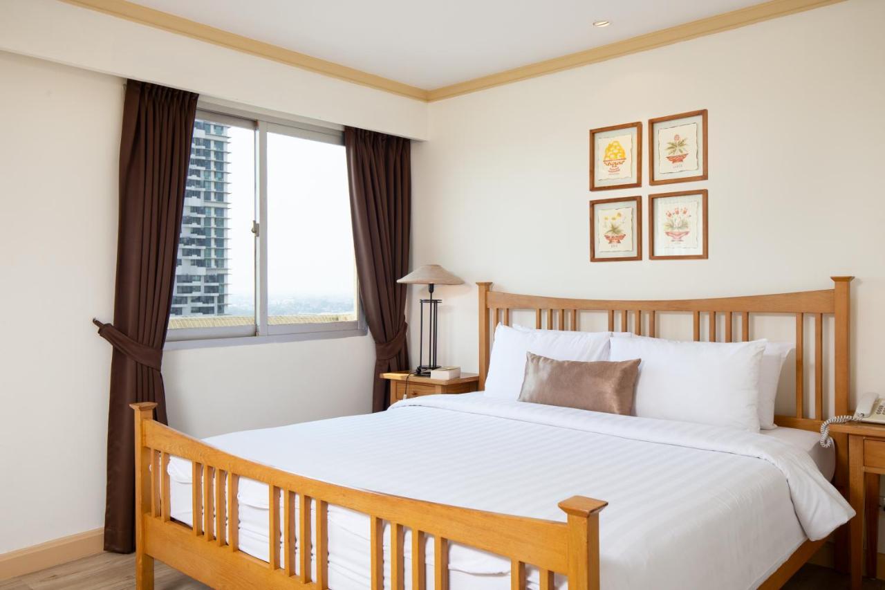 Riverfront 4* Bangkok