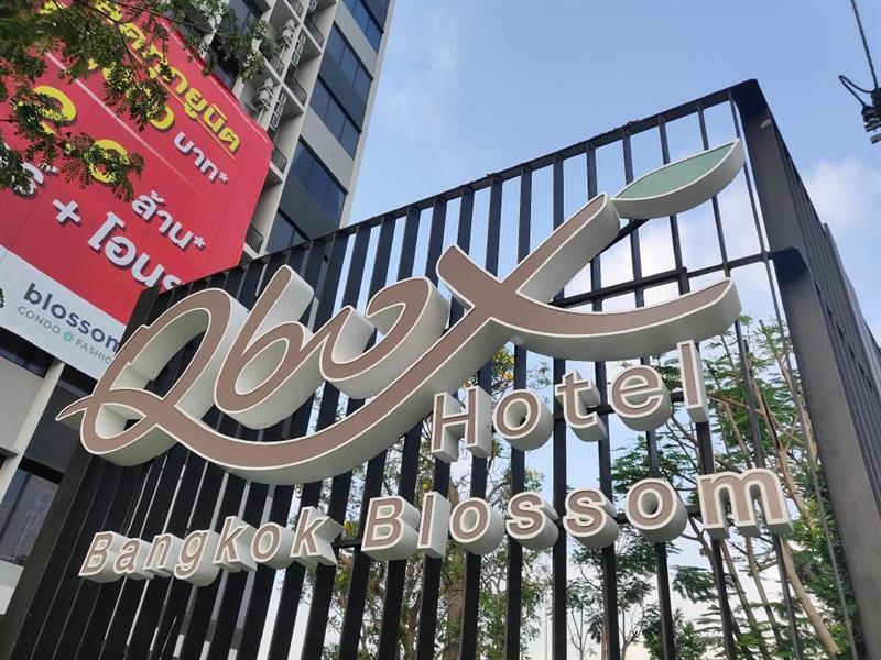 Q-box Blossom 4* Bangkok