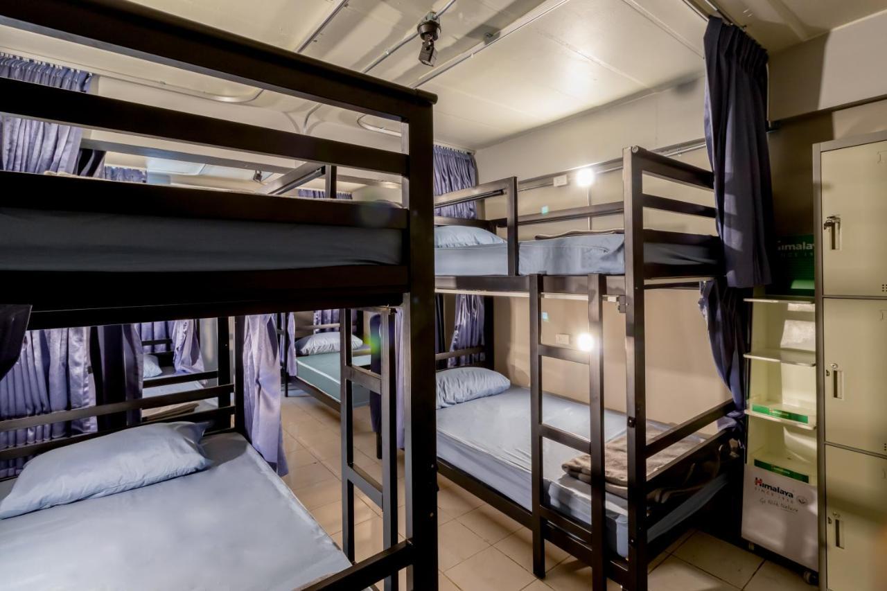B168-bed & Asrama