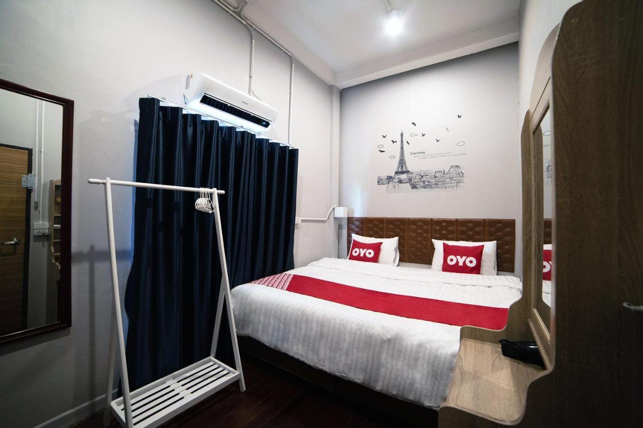 Hotel Oyo 480 Lemon Siam 2*