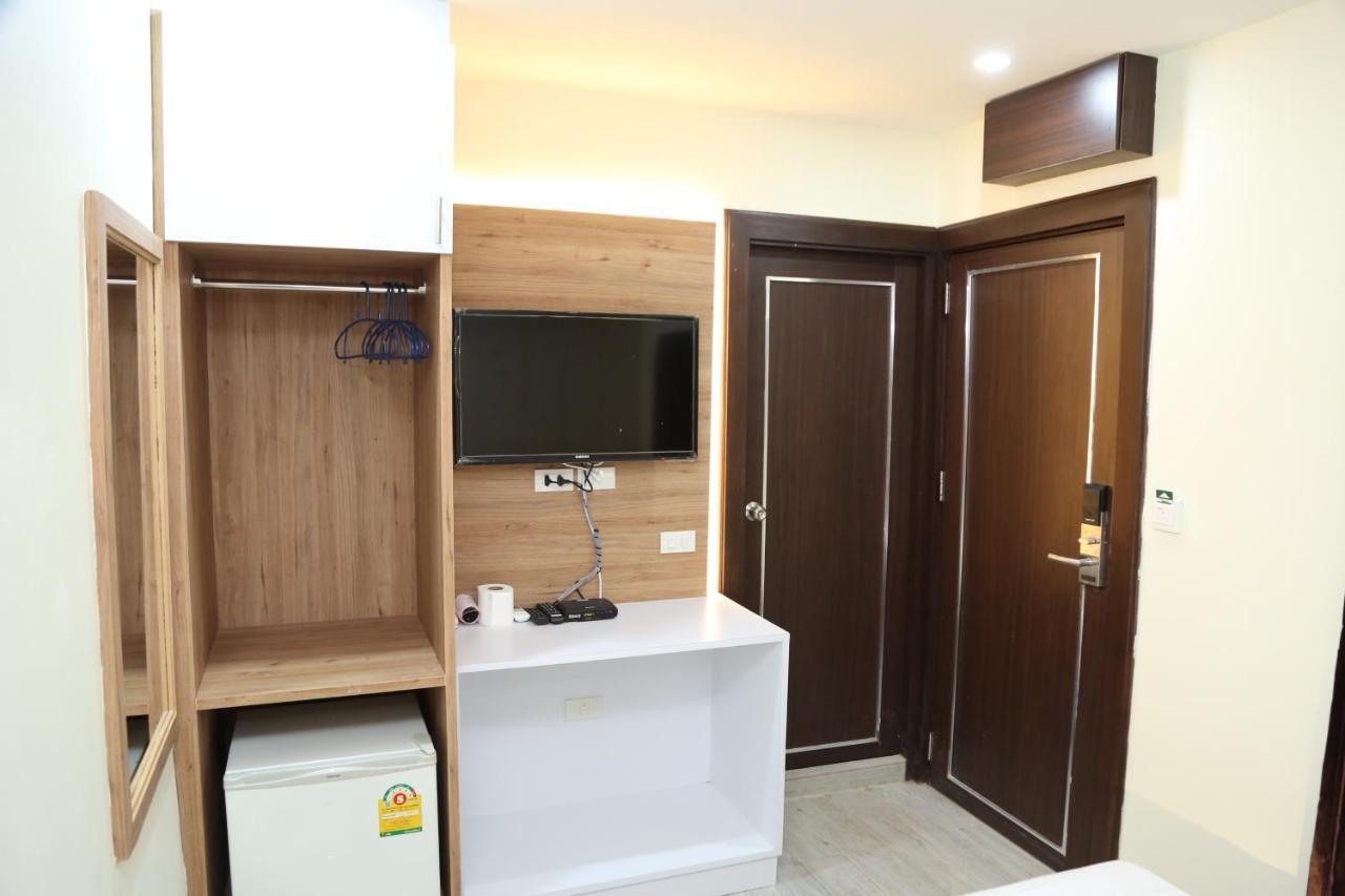 Hotel Rose Nana 2*