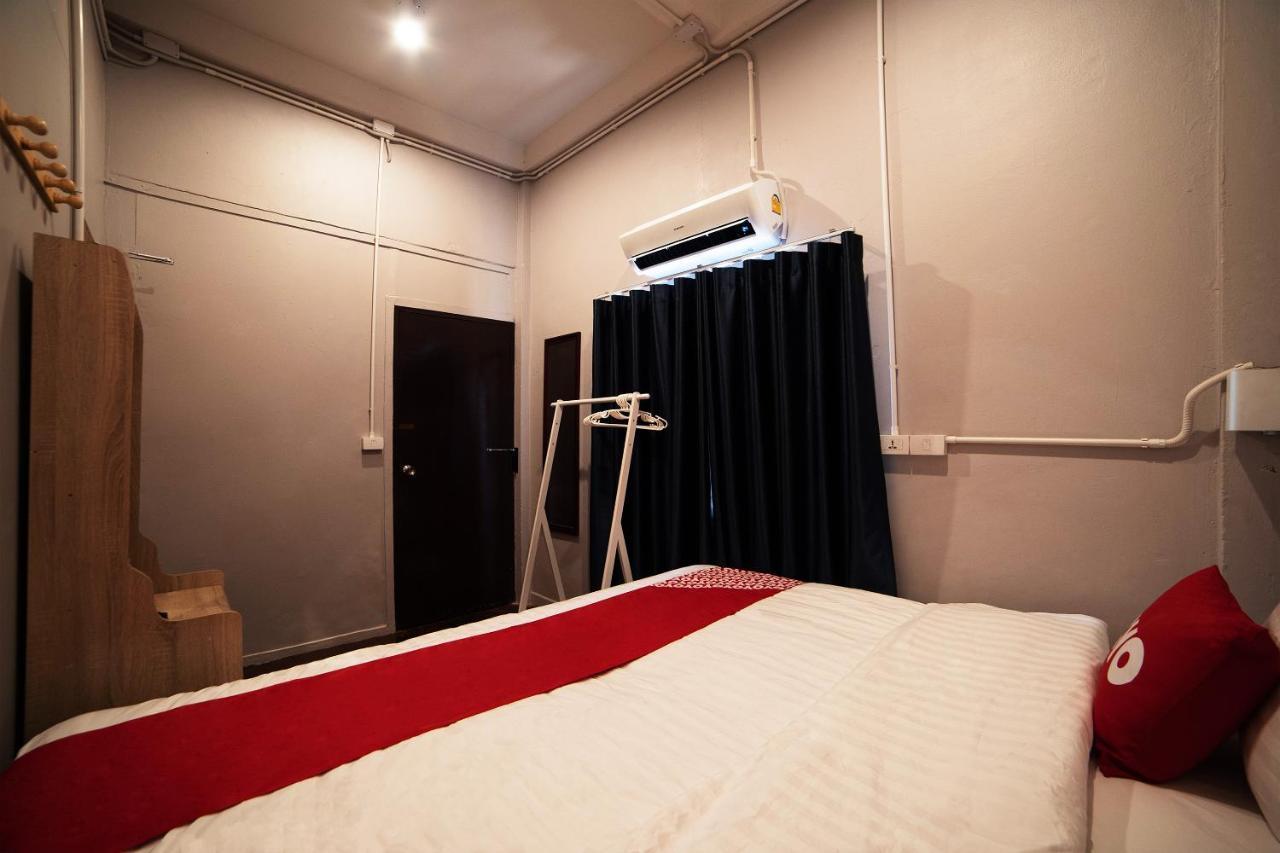 Oyo 480 Lemon Siam Hotel 2*