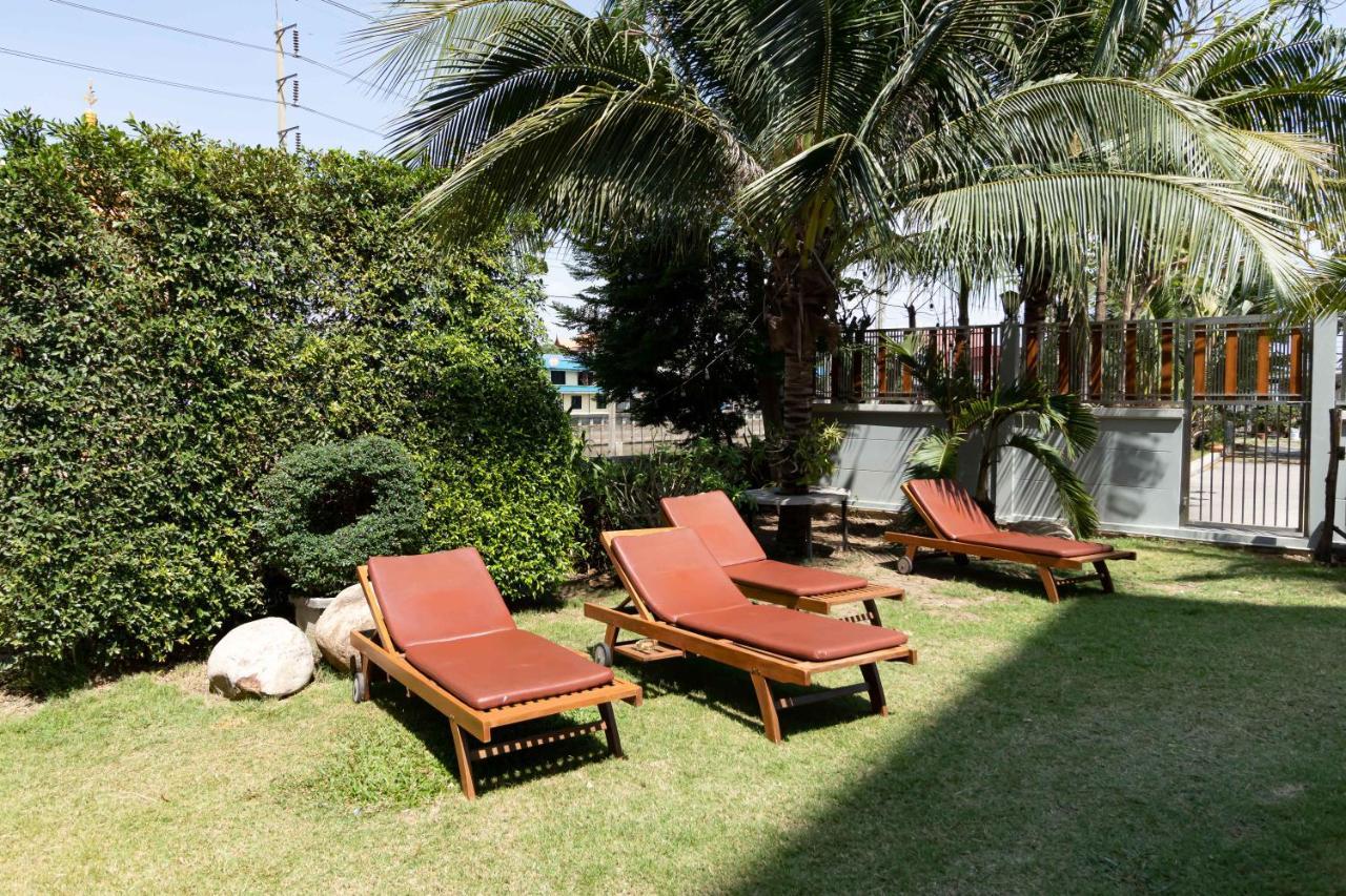Hotel Silver Gold Garden, Suvarnabhumi Airport 3*